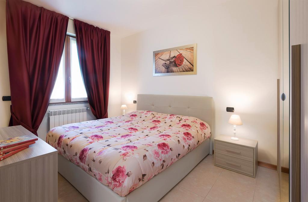 Airone Apartment Novara Buitenkant foto